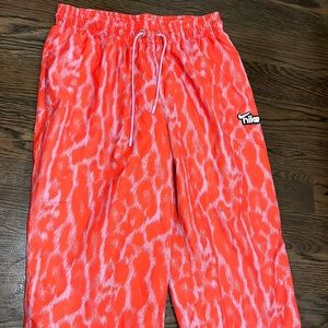 Nike women track pant